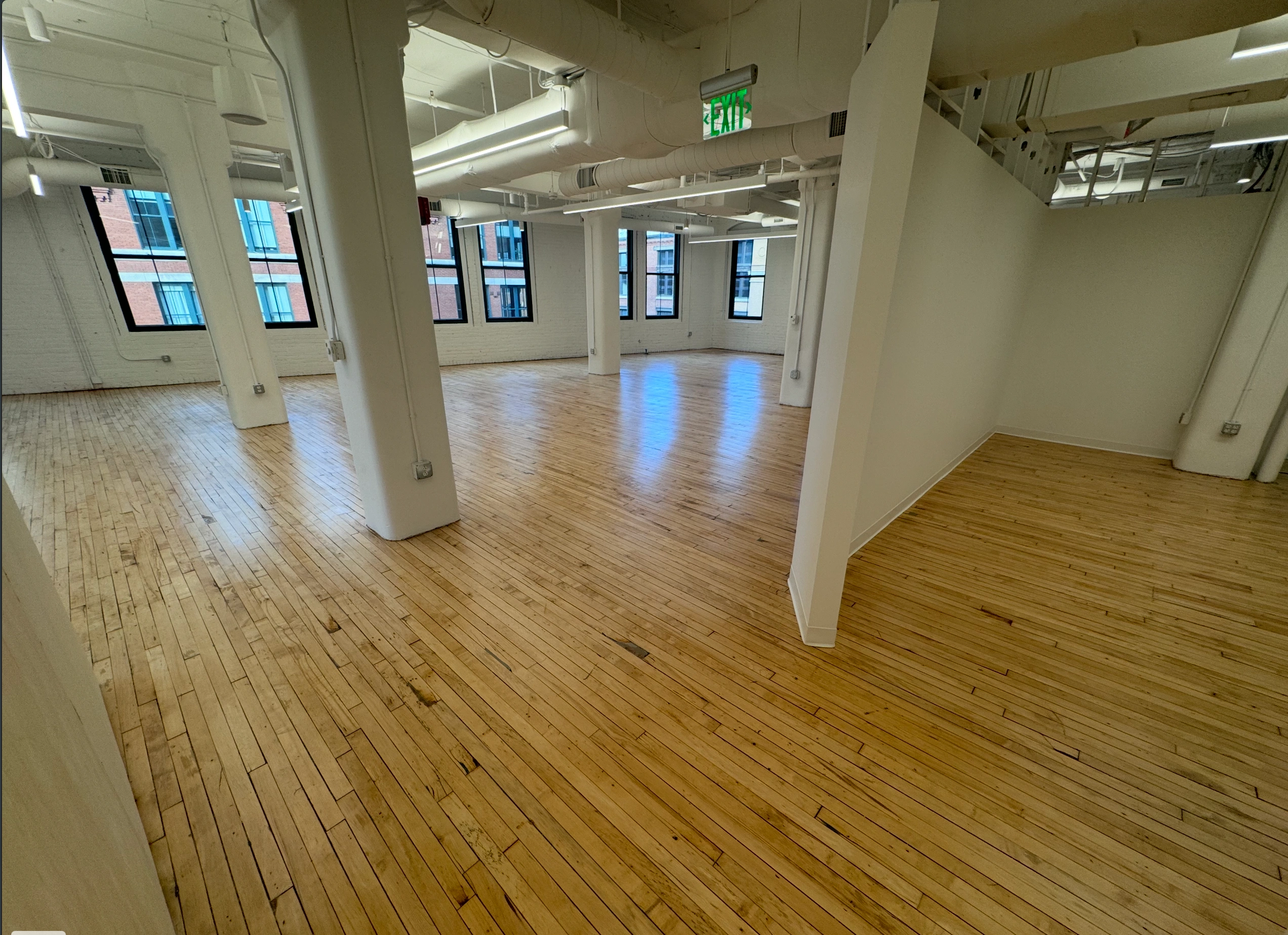 Elite Flooring & Tile professional flooring installation